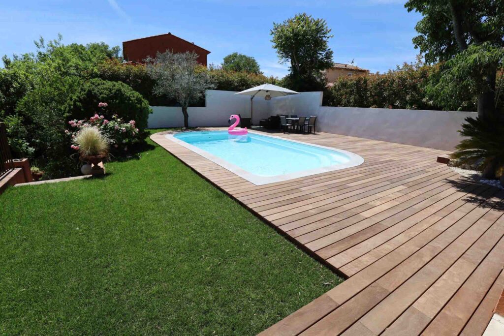 meilleur artisan professionnel terrasse bois piscine grasse, mougins et valbonne